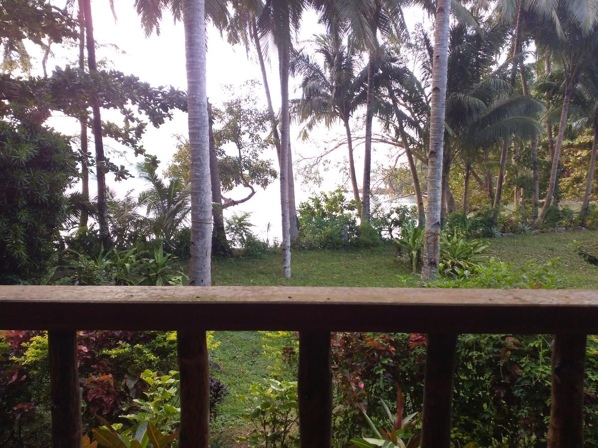 Garden Bay Beach Resort El Nido Bagian luar foto