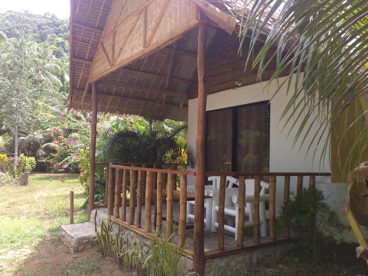 Garden Bay Beach Resort El Nido Bagian luar foto